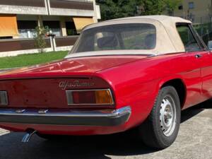 Image 6/50 of Alfa Romeo 2000 Spider Veloce (1973)