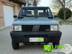 Image 7/10 de FIAT Panda 4x4 1,0 (1989)