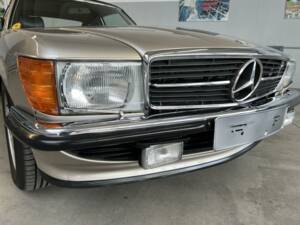 Image 33/40 of Mercedes-Benz 300 SL (1986)