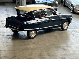 Image 30/38 de Citroën Ami 6 Berline (1968)