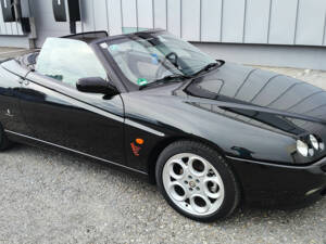 Bild 3/68 von Alfa Romeo Spider 2.0 Twin Spark 16V (2001)