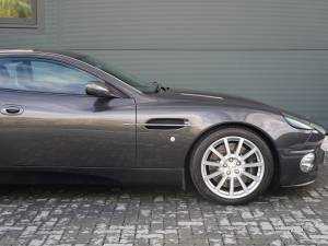 Bild 24/50 von Aston Martin V12 Vanquish S (2007)