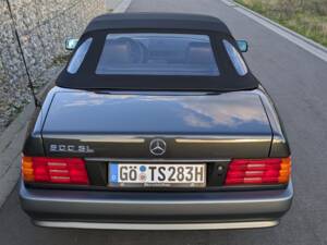 Image 10/16 de Mercedes-Benz 500 SL (1992)