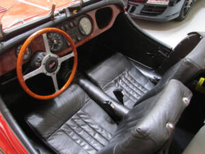 Bild 13/15 von Morgan 4&#x2F;4 1600 4-Sitzer (1975)