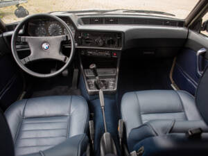 Bild 19/36 von BMW 633 CSi (1977)