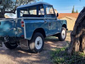 Bild 3/35 von Land Rover 88 (1976)