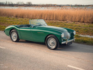 Image 2/17 of Austin-Healey 100&#x2F;4 (BN1) (1954)