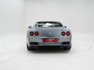 Imagen 7/15 de Ferrari 550 Maranello (1997)