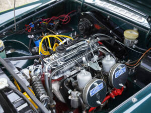 Image 20/50 of MG MGB (1969)