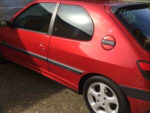 Image 4/10 de Peugeot 306 2.0i (1994)