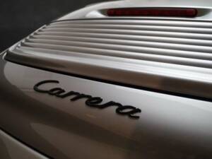 Bild 38/50 von Porsche 911 Carrera 4 (2001)