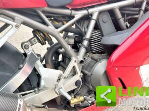 Imagen 8/10 de Ducati DUMMY (2000)