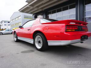 Bild 8/66 von Pontiac Firebird TransAm (1989)