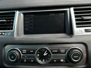 Bild 72/77 von Land Rover Range Rover Sport SDV6 (2013)