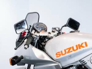 Bild 19/37 von Suzuki DUMMY (1984)