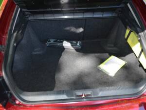 Image 20/38 of Mazda 626 2.0i (1994)