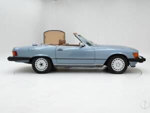 Bild 6/15 von Mercedes-Benz 560 SL (1986)