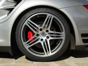Image 27/50 of Porsche 911 Turbo (2008)