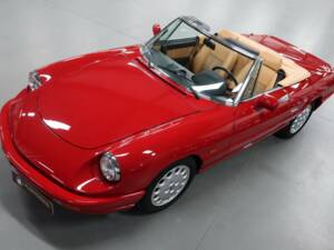 Image 4/48 de Alfa Romeo 2.0 Spider (1991)