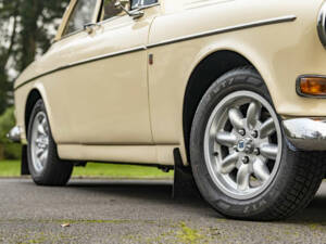 Image 18/50 of Volvo P 123 GT (1968)