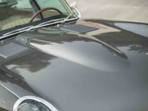 Immagine 6/88 di Jaguar E-Type (2+2) (1968)