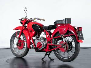Image 2/50 of Moto Guzzi DUMMY (1955)