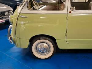 Immagine 10/36 di FIAT 600 D Multipla (1964)