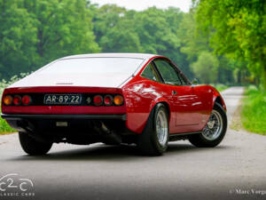 Image 67/80 of Ferrari 365 GTC&#x2F;4 (1972)