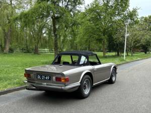 Imagen 5/14 de Triumph TR 6 PI (1972)