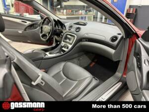 Bild 6/10 von Mercedes-Benz SL 500 (2002)