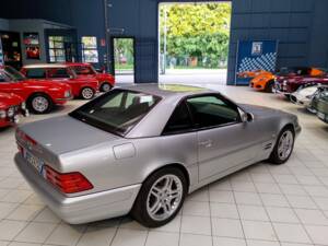 Imagen 12/46 de Mercedes-Benz SL 280 (1999)
