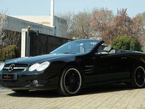 Imagen 6/50 de Mercedes-Benz SL 55 AMG (2002)