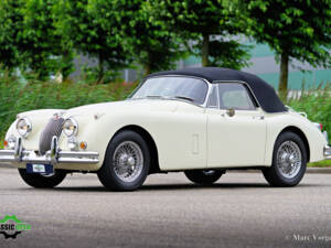 Image 38/51 de Jaguar XK 150 DHC (1959)