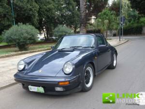 Bild 1/10 von Porsche 911 Carrera 3.2 (1987)