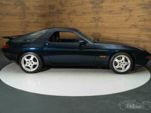 Imagen 10/19 de Porsche 928 GTS (1992)