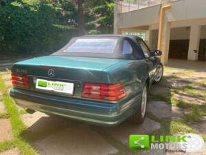 Afbeelding 5/10 van Mercedes-Benz SL 280 (1998)