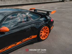 Image 15/48 of Porsche 911 GT3 RS (2008)