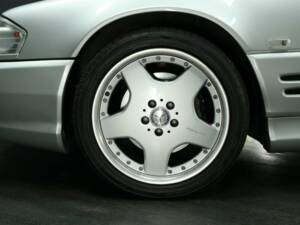 Image 30/30 of Mercedes-Benz SL 600 6.0 AMG (1996)