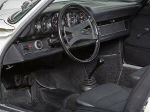 Immagine 13/19 di Porsche 911 Carrera RS 2.7 (Touring) (1973)
