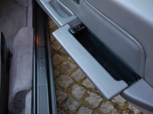 Image 52/63 of Porsche 928 GTS (1994)