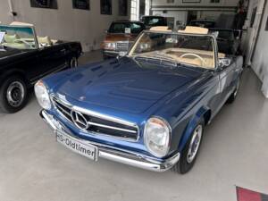 Bild 3/27 von Mercedes-Benz 230 SL (1966)