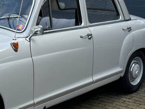 Image 60/86 of Mercedes-Benz 190 Db (1959)