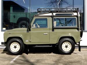 Afbeelding 5/32 van Land Rover Defender 90 Works V8 (2014)