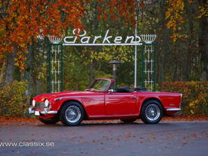Bild 1/26 von Triumph TR 5 PI (1968)