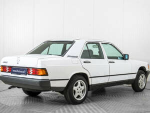 Bild 2/50 von Mercedes-Benz 190 D (1986)