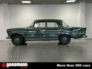 Imagen 4/15 de Mercedes-Benz 190 c (1964)