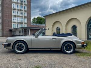 Imagen 3/31 de Porsche 911 Carrera 3.2 (1984)