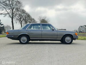 Image 9/37 of Mercedes-Benz 350 SE (1978)