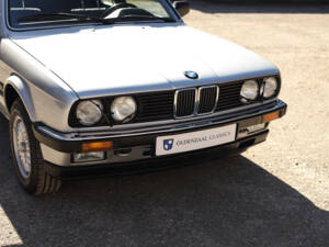 Image 67/120 of BMW 323i Baur TC (1984)