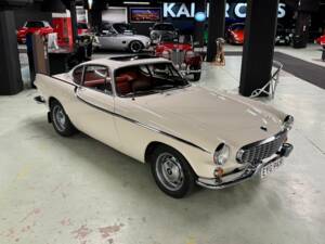 Image 5/32 of Volvo 1800 S (1964)